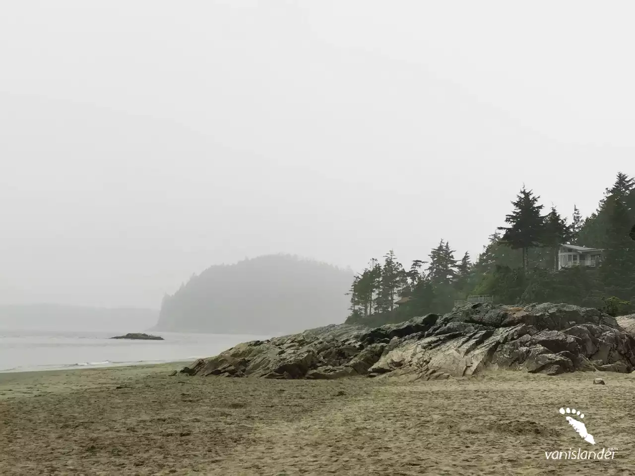 Wide view from the right side of the beach at Tonquin Park,  Vancouver Island